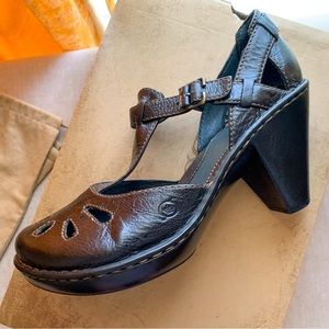 Born “Mott” Leather Mary Jane Heels